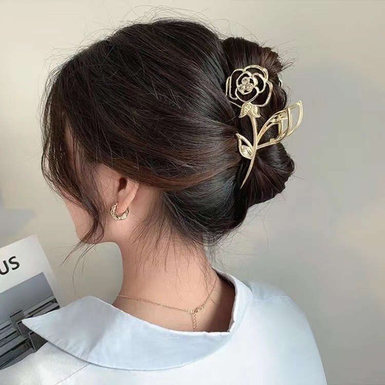 Korean Irregular Geometric Metal Hair Clip Fashionable and High-End Clip Shark Clip Cold Style Personalized Hair Accessories Wholesale Korean Irregular Geometric Metal Hair Clip Fashionable and High-End Clip Shark Clip Cold Style Personalized Hair Accessories Wholesale