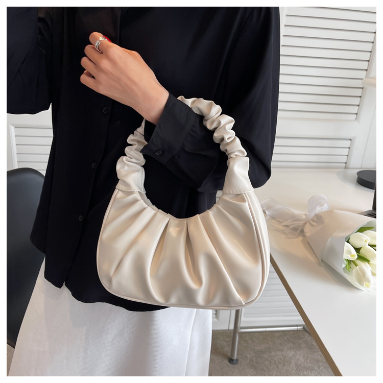 New Fashion Solid Color Portable Shoulder Women's Square Bag display picture 2