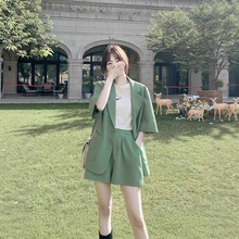 时尚小西装短裤套装女2025夏休闲薄款小个子时尚设计感洋气两件套