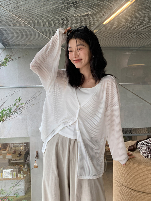 觅定灰色薄款V领外搭针织开衫女设计感韩系罩衫防晒外套宽松上衣|undefined
