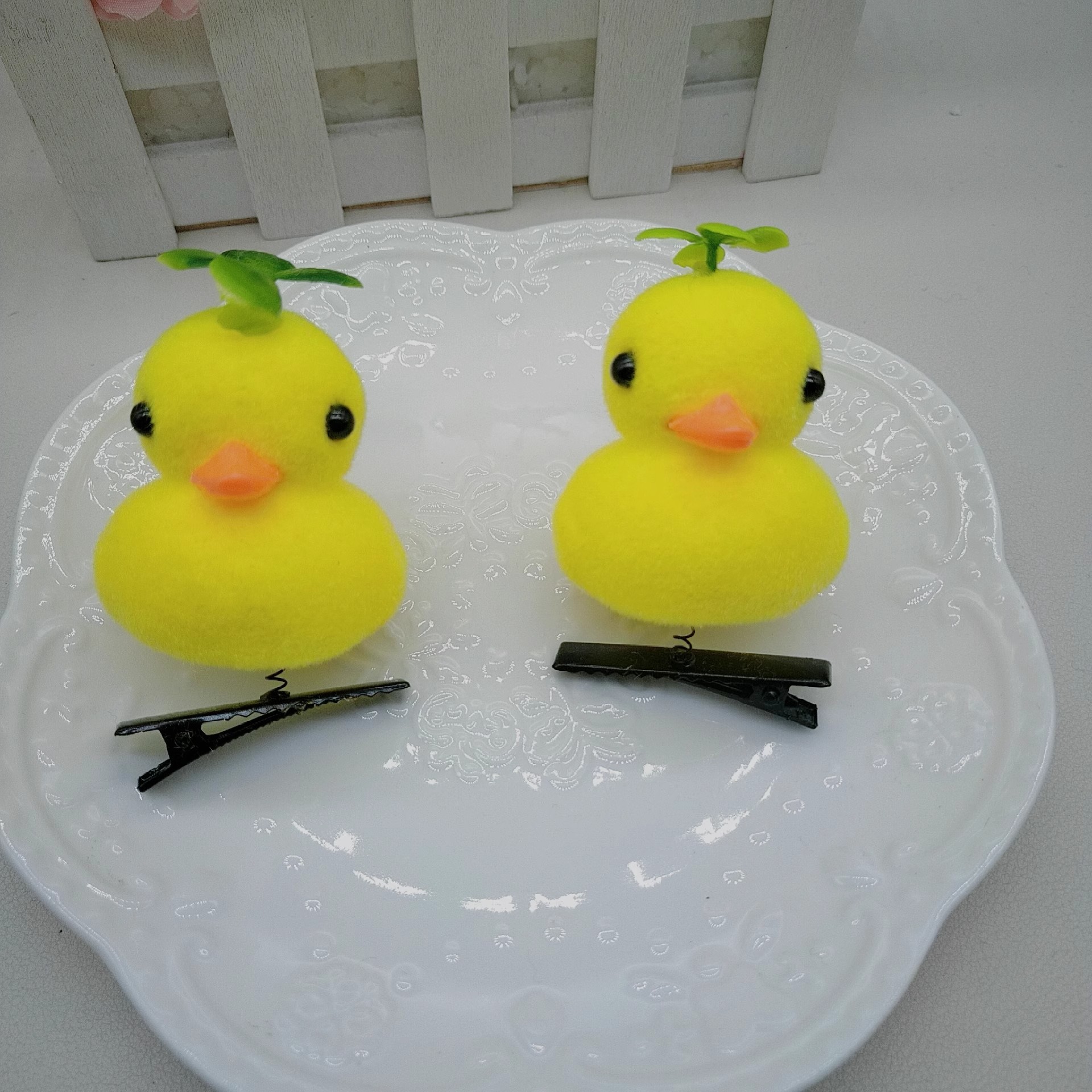 Haarspeld met klavertjevier en eendje voor dames haaraccessoire_voghion.com