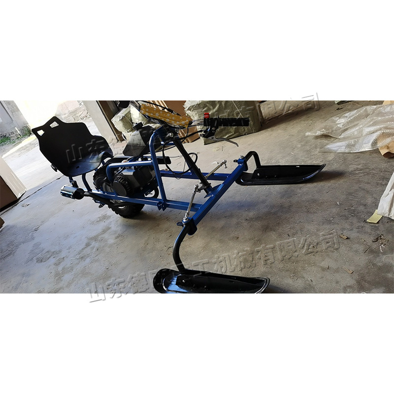 履带户外雪地车 儿童款成人款雪地行走代步车 双人雪地摩托车