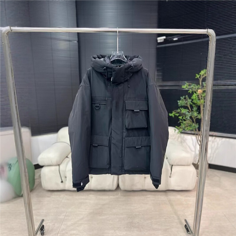 Putian North Face Workwear Down Jacket Multi-Pocket Shen Miner Same Embroidered Waterproof Warm Jacket for Men and Women Couple Putian North Face Workwear Down Jacket Multi-Pocket Shen Miner Same Embroidered Waterproof Warm Jacket for Men and Women Couple