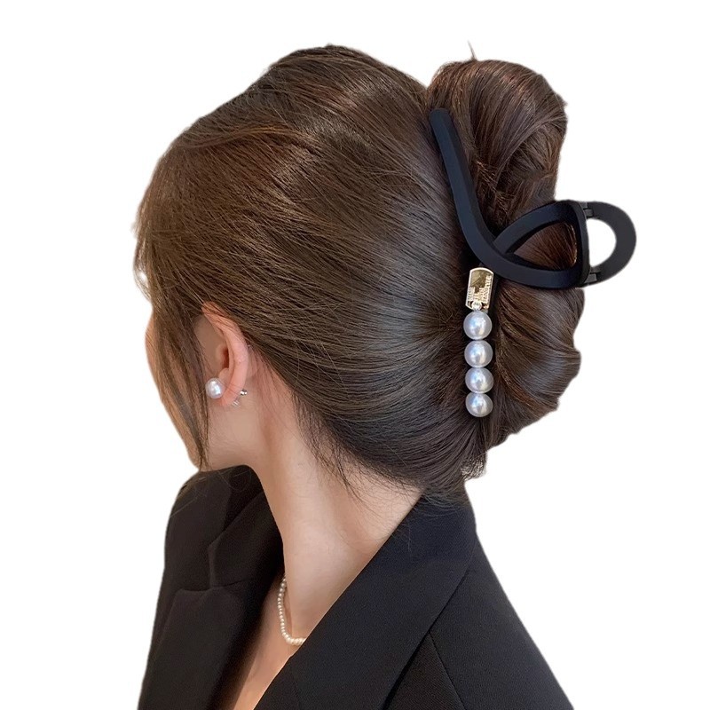 Clips de tiburón negro esmaltado, clip de cabello grande, cabeza de mujer detrás de la cabeza, pluralidad de joyas de cabello, clip de cabello de alta sensibilidad.