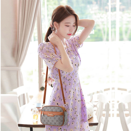 Bags women's bag crossbody summer  new fashion niche texture single shoulder cross bag source manufacturer wholesale