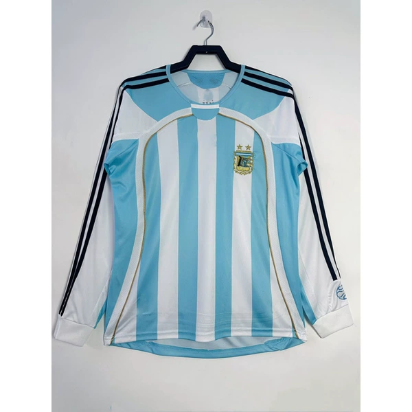 06-07 Argentina home