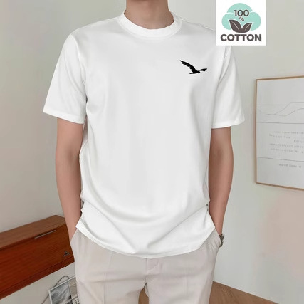 short sleeve T-shirt with a round collar