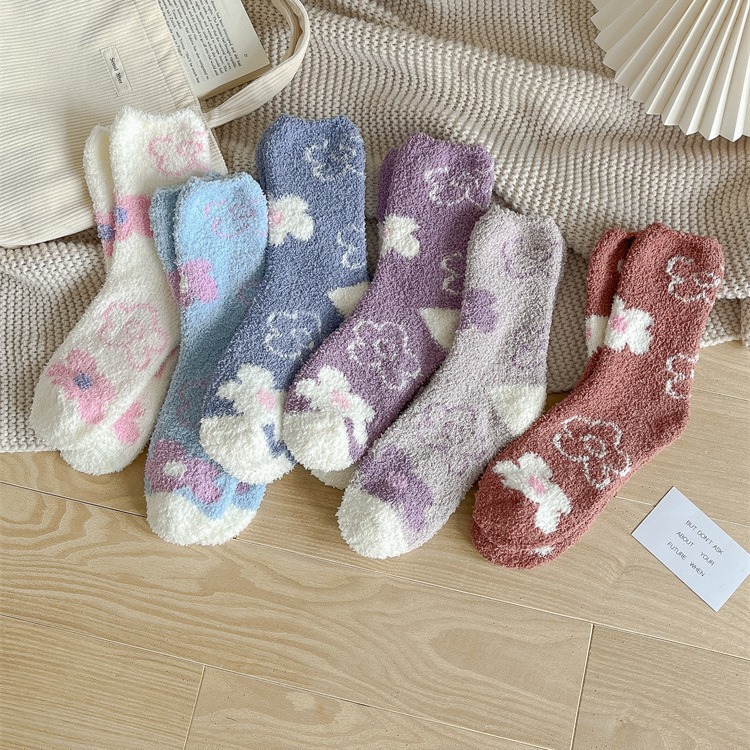 Calcetines de Piso de Tubo Medio para Mujer de Terciopelo de Poliéster Térmicos y Engrosados para Invierno