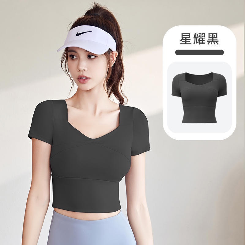 Trajes de yoga para mujeres de verano nuevo secado rápido manguito corto cojín de pecho para correr salto de cuerda ropa deportiva comercio al por mayor