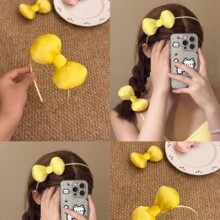 ��ϵ����С�ڻ�ɫ���޺����ᷢ����ͷ������߼пɰ���Ů��ͷ��