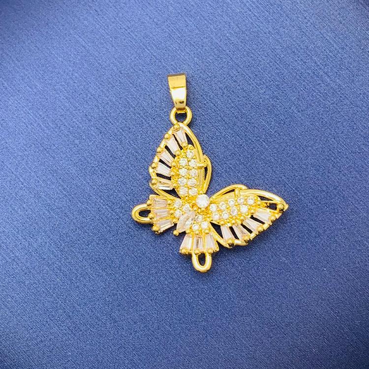 Tiktok Venta caliente colgante al por mayor auto-seleccionado 100 cobre colgante único con fuente de cadena de fábrica al por mayor sin cadena