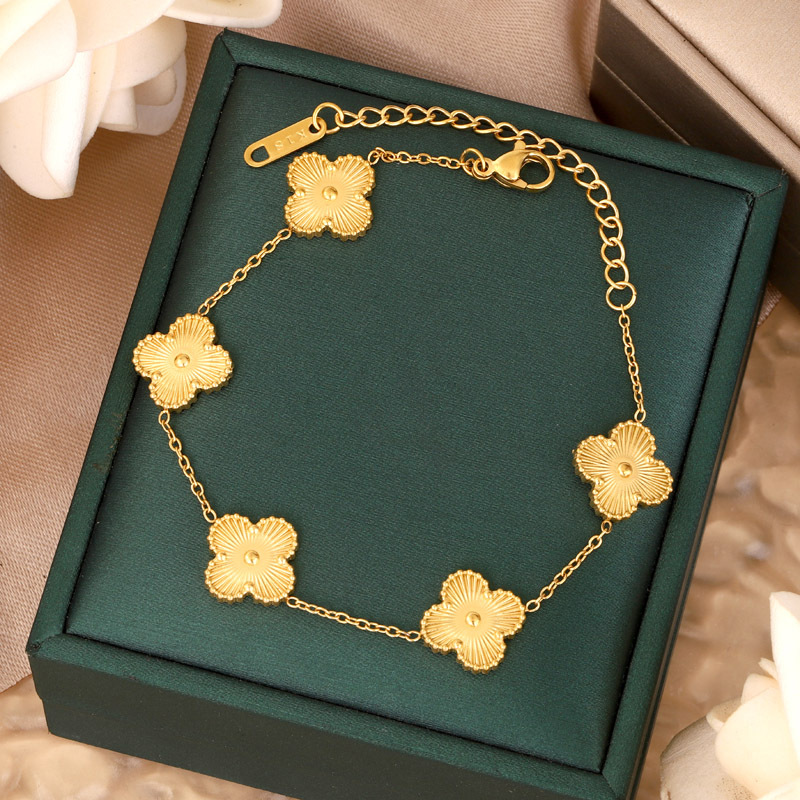 Ventas transfronterizas calientes nuevas pulseras de acero de titanio personalidad femenina de alto nivel diseño ligero de lujo moda temperamento versátil joyería de acero de titanio image 106