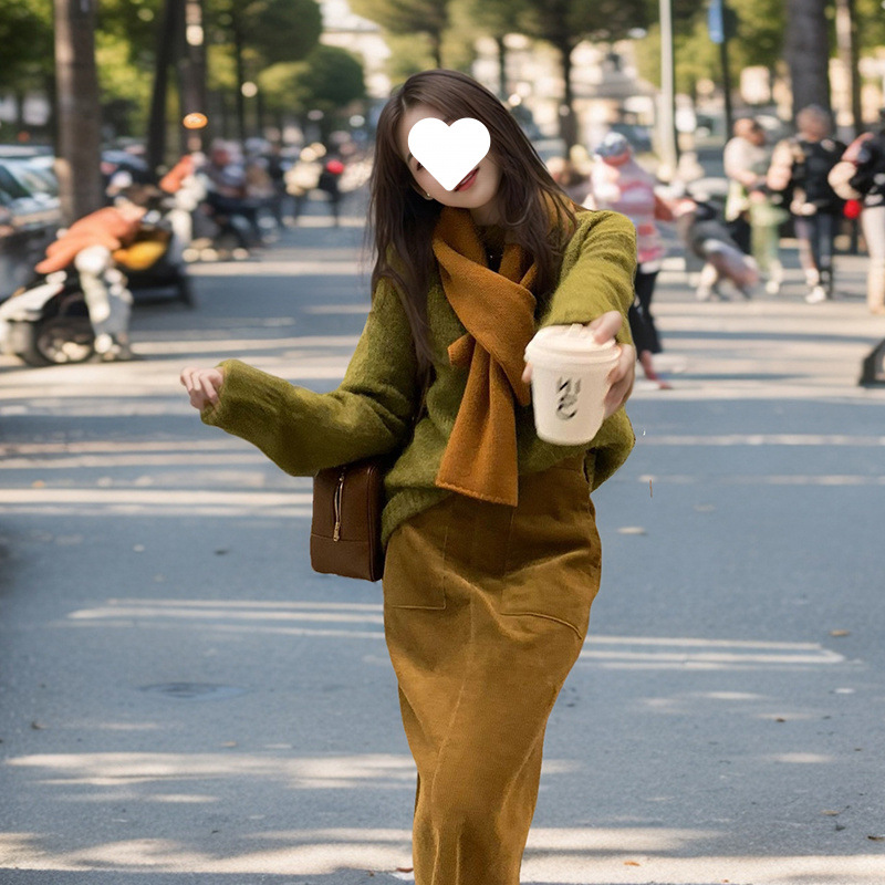 가을 여성의 2025 새로운 외국식 연령 감소 니트 스웨터 하이 허리 엉덩이 스커트 투피스 세트 세트