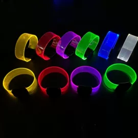 助威道具;自行车灯;宠物项圈