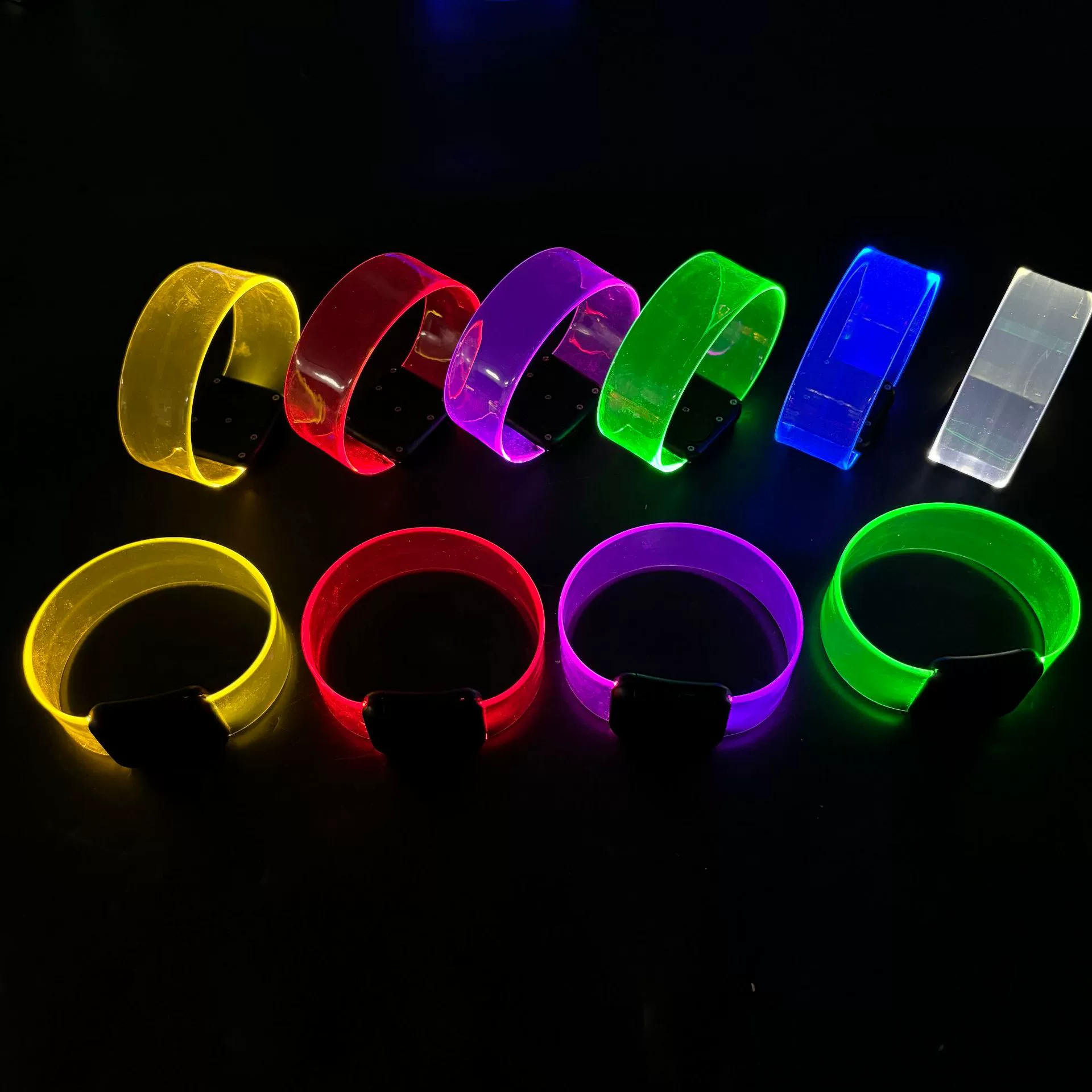 LED-подсветка Yitai LED Магнитное всасывание браслет прозрачный TPU лазер лазерная нанянза подходящее управление звуком Светящийся браслет