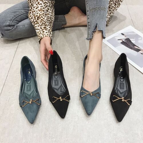 Fashionable French shallow-cut commuting professional work shoes, chanel style pointed and thick heel single-layer shoes, women's 2025 summer and autumn new style