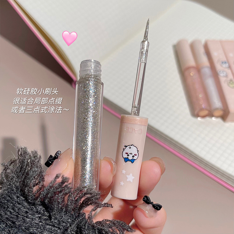 CACE Kawaii Sombra de ojos líquida fina brillante perlado diamante fino brillante brillante brillante Gusano de seda acostado líquido de sombra de ojos de alto brillo