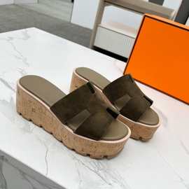 早春手工鞋2024年新款百搭厚底罗马一字拖鞋增高防水台松糕鞋女潮