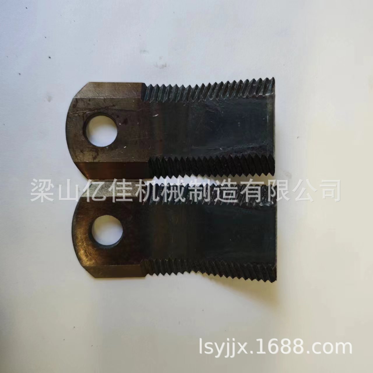 收获季节厂家供应前粉碎刀片  前粉碎机刀片  粉碎机刀片