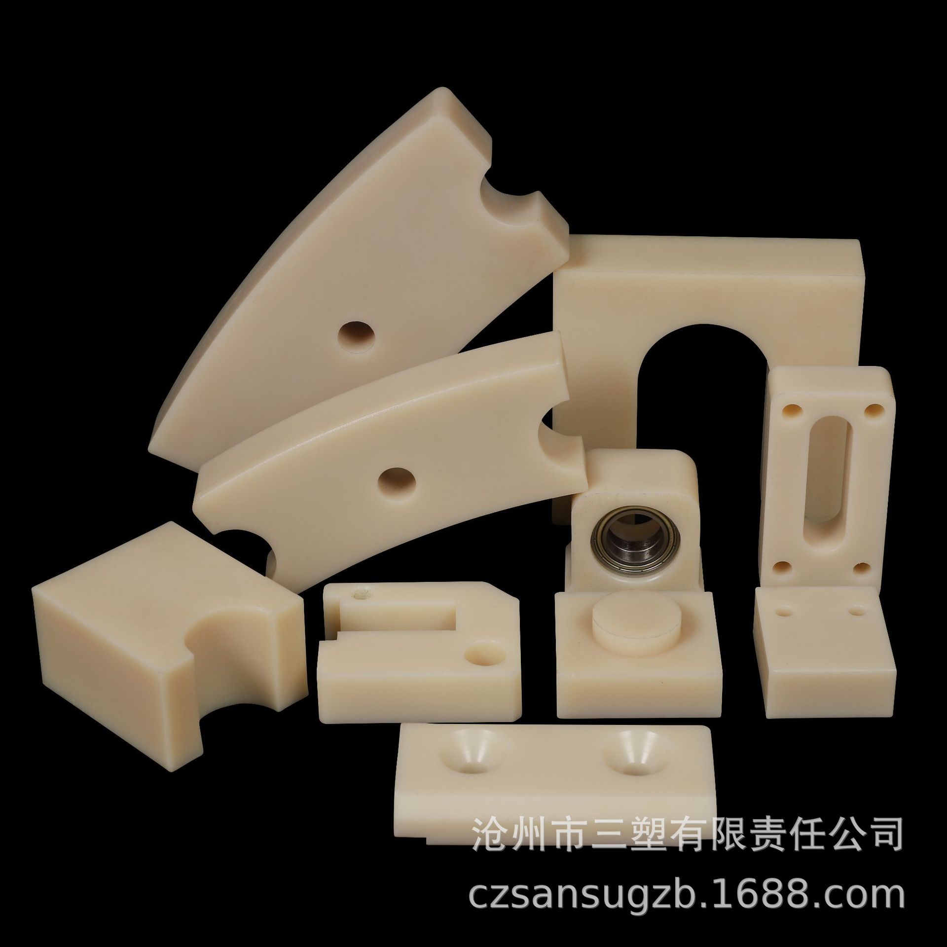 厂家直供 CNC尼龙件  高耐热性 机械强度 高韧性 尼龙板