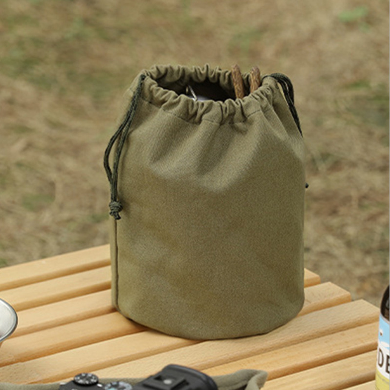 Handheld tactics storage bag for traveling