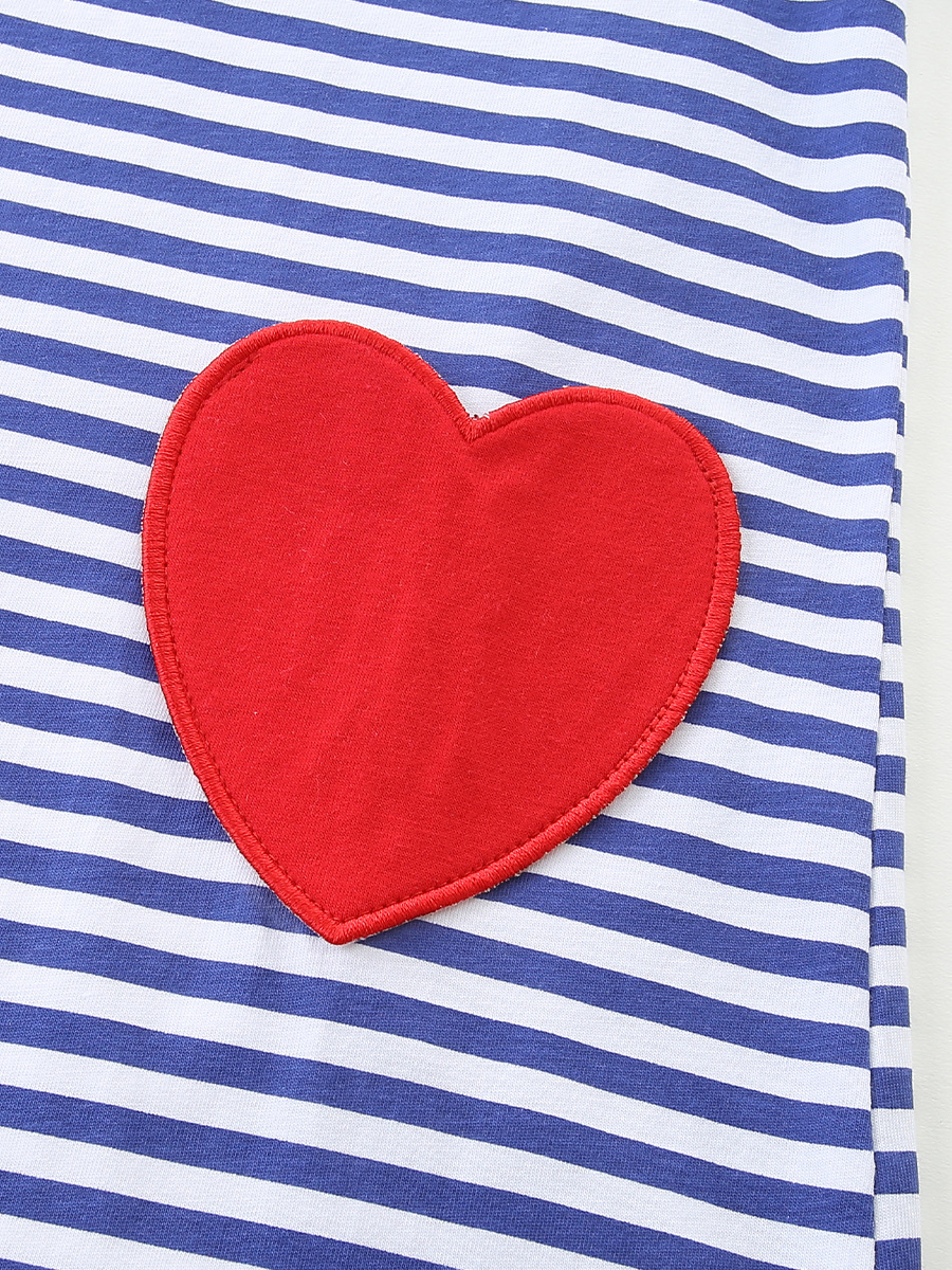 25 otoño nuevo vestido de niñas Europa y Estados Unidos rayas mangas voladoras falda de princesa de algodón de punto de bolsillo amor falda de niño