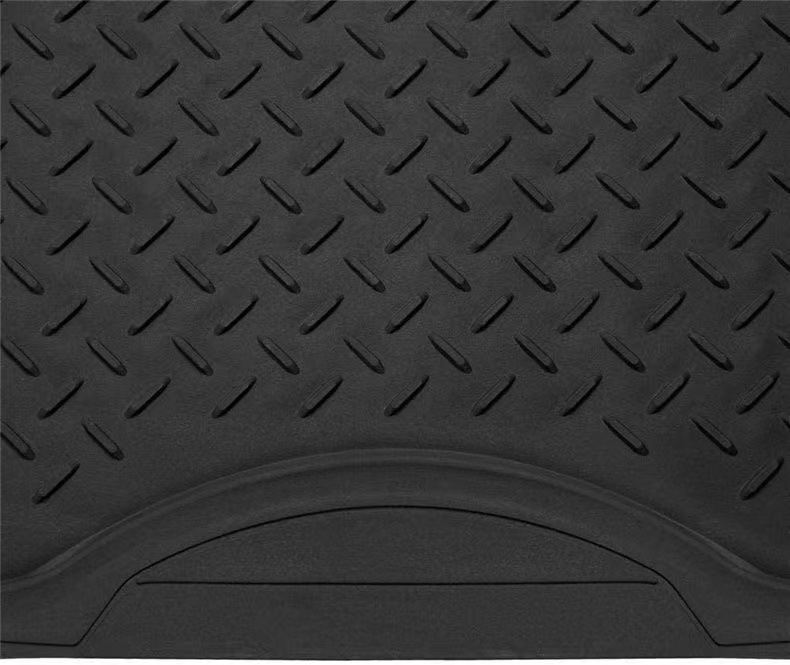 General Motors trunk mat can be cut PVC waterproof and wear-resistant