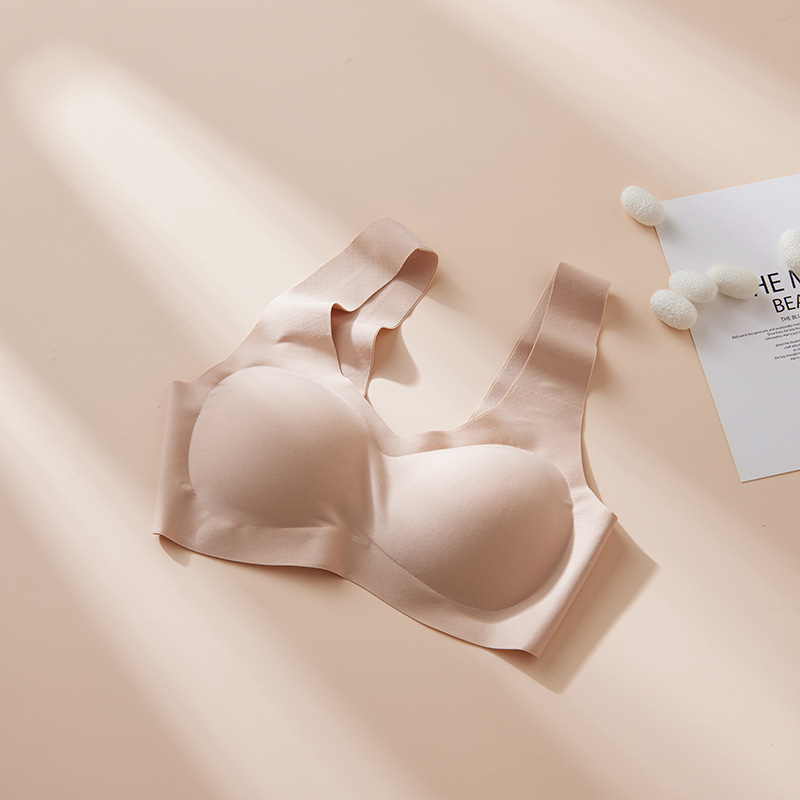 Japanese One-piece Seamless Underwear Women's Vest-style Bra Push-up Silk Women's Rimless Mulberry Silk Comfortable Japanese One-piece Seamless Underwear Women's Vest-style Bra Push-up Silk Women's Rimless Mulberry Silk Comfortable