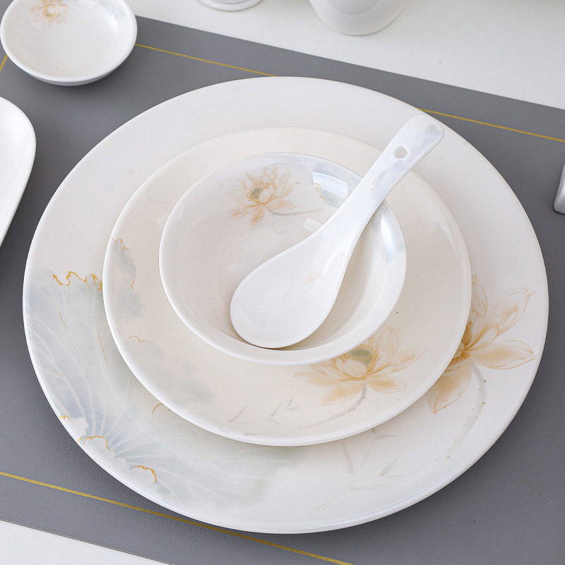 Chaozhou Ceramic Tableware Set for Restaurants and Private Rooms, Including Bowls, Plates, Spoons, Bone Plates, Tea Cups, and Teapots, with Logo Engraving