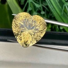 ���l��Ȼ�Sˮ������ ���w������ǧ���и�����ʯ �������Ƕ�Ʒ