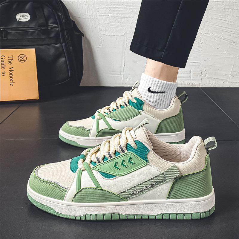 Zapatos de hombre Otoño e Invierno nuevos zapatos de tablero de moda bajos retro coreano zapatos casuales moda jóvenes estudiantes zapatilla de deporte