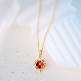 胧月 时尚简约梨形吊坠项链 镶红石镀真金跨境电商热卖厂家直销