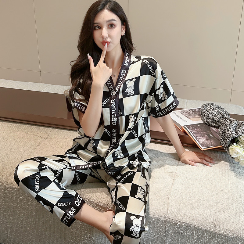 909 # 짧은 긴 흑백 격자 무늬 곰