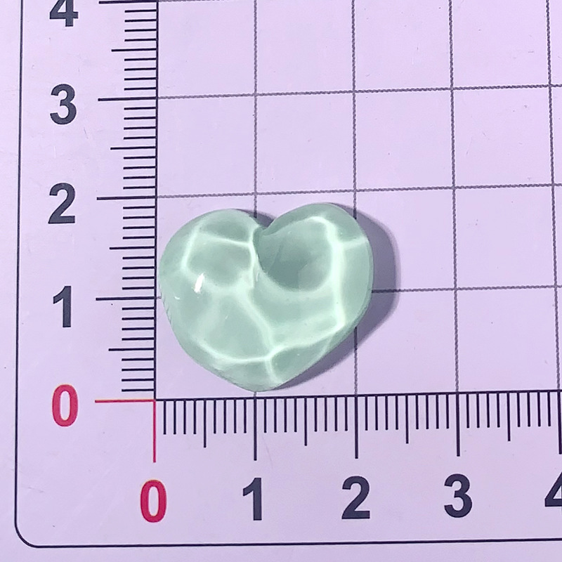 Accesorios de resina transparente esmaltada transfronteriza DIY amor adhesivo crema caja de teléfono móvil accesorios para el cabello abrazaderas de cabello material de botón de zapatos hecho a mano