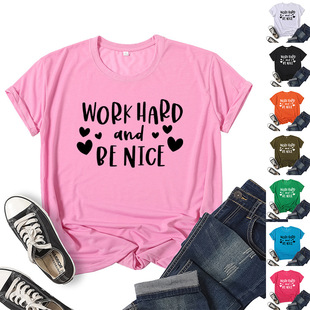�úù���Work Hard Be Niceӡ������A�IT���W����Ů���� �羳