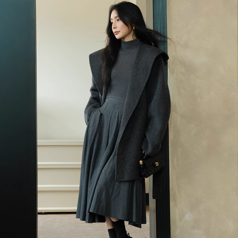 2025 Winter New Korean Style Wool Double-Sided Woolen Outwear for Small People, Short Loose Hooded Woolen Outwear for Women 2025 Winter New Korean Style Wool Double-Sided Woolen Outwear for Small People, Short Loose Hooded Woolen Outwear for Women