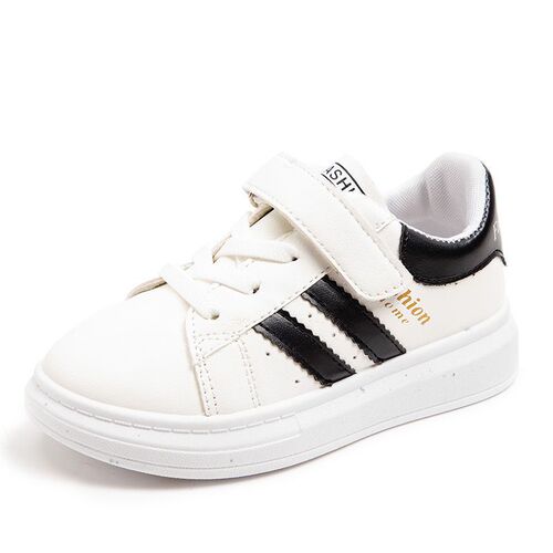 Children's shoes for girls, new style children's small white shoes, middle and large children's sports casual students 'Korean boys' spring and autumn skate shoes