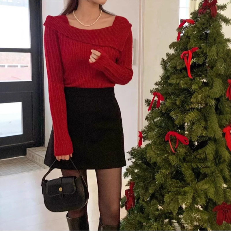 Chic Korean-style Christmas French Niche Sexy Open Shoulder Square Collar Simple Long Sleeve Base Knit Sweater Top Chic Korean-style Christmas French Niche Sexy Open Shoulder Square Collar Simple Long Sleeve Base Knit Sweater Top