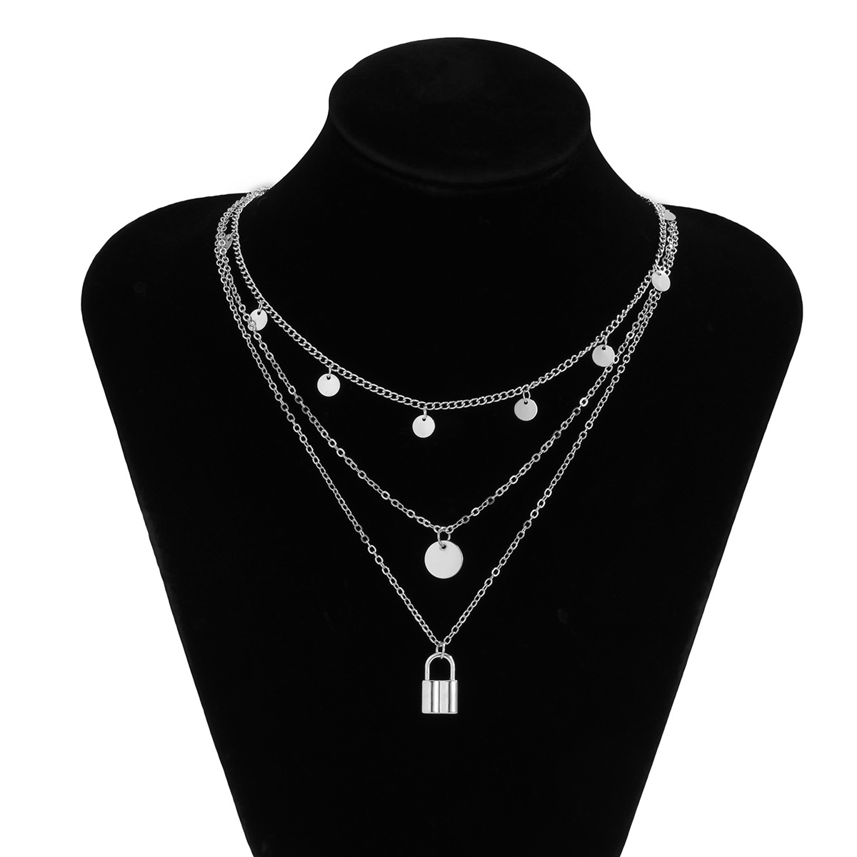 Nihaojewelry Fashion Sequins Padlock Pendant Multilayer Thin Chain Necklace Set Wholesale Jewelry display picture 4