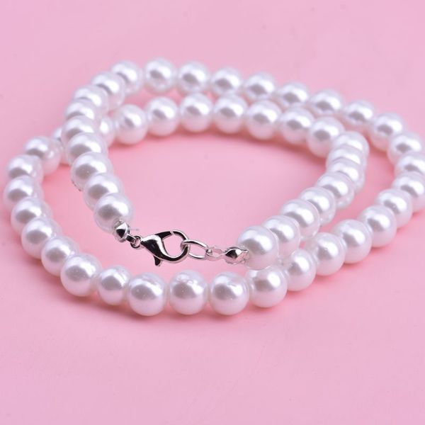 glass short necklace pearl