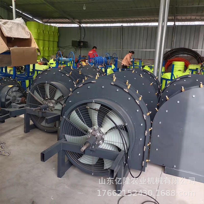 小麦玉米打药机.jpg