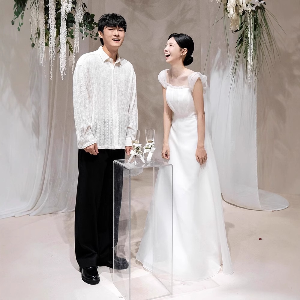 Forest-Style Sweet Square-Neck Light Wedding Dress, Simple Engagement Gown, Welcoming Gauze Lawn Wedding Main Wedding Dress, Certificate Small White Dress