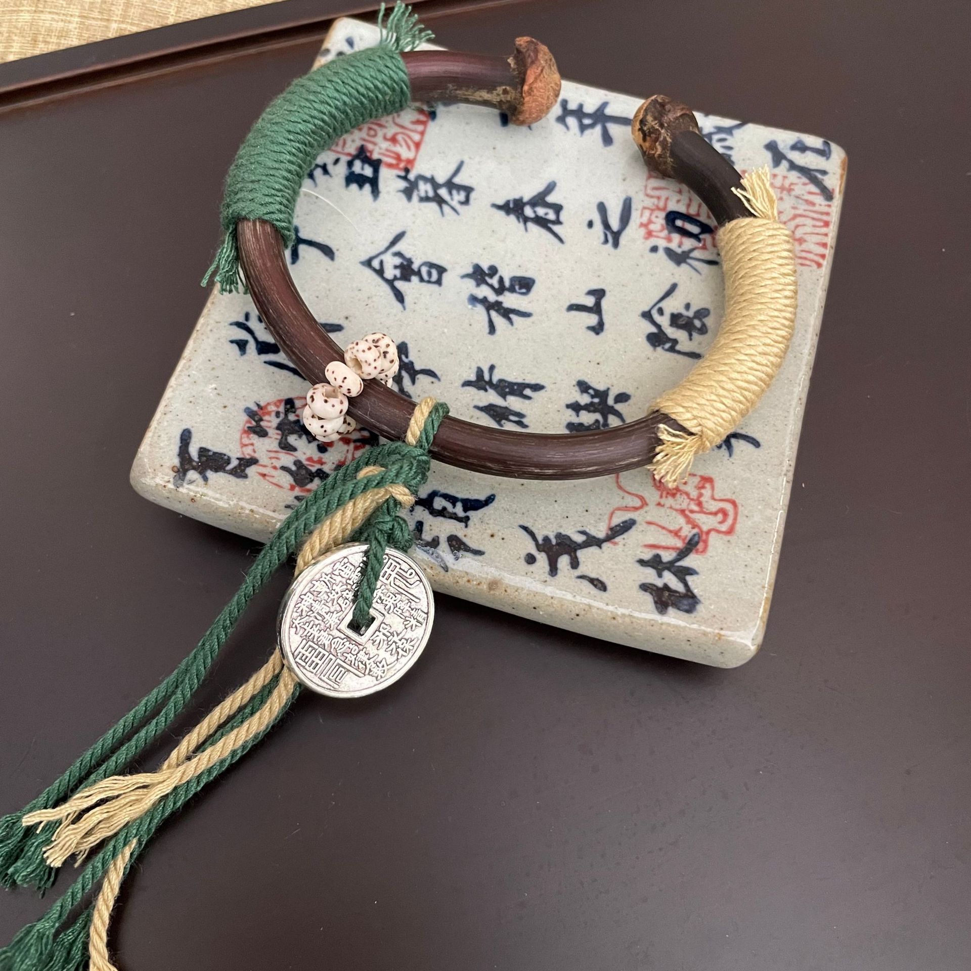 6f46528048eb9045cba4b4e9293020