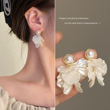 s925银针白色花瓣流苏耳钉圆脸适合耳环优雅小众设计高级感女耳饰