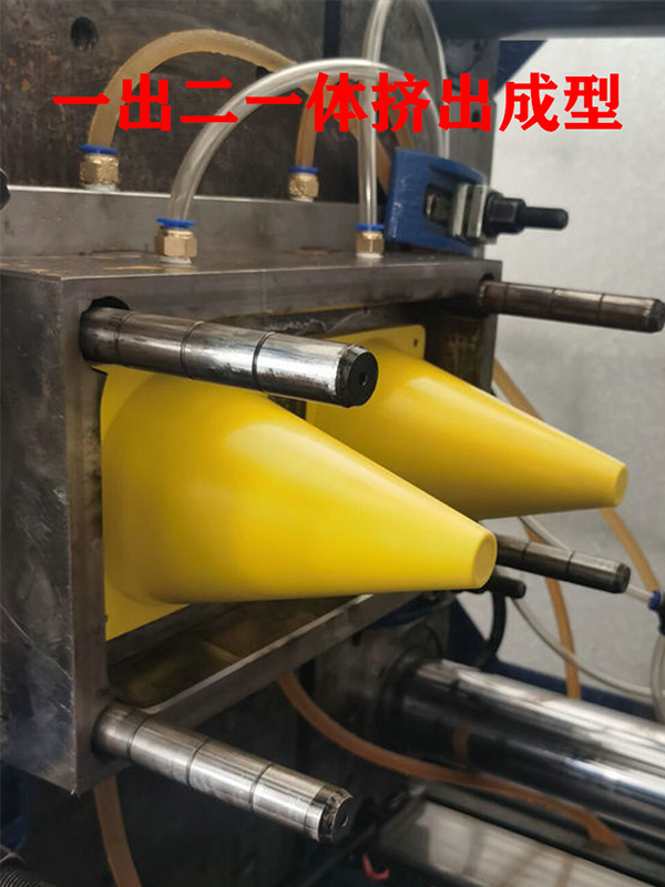 Logotipo barril 18cm equipo de entrenamiento de fútbol campo logo obstáculo baloncesto entrenamiento cono barril al por mayor logo barril