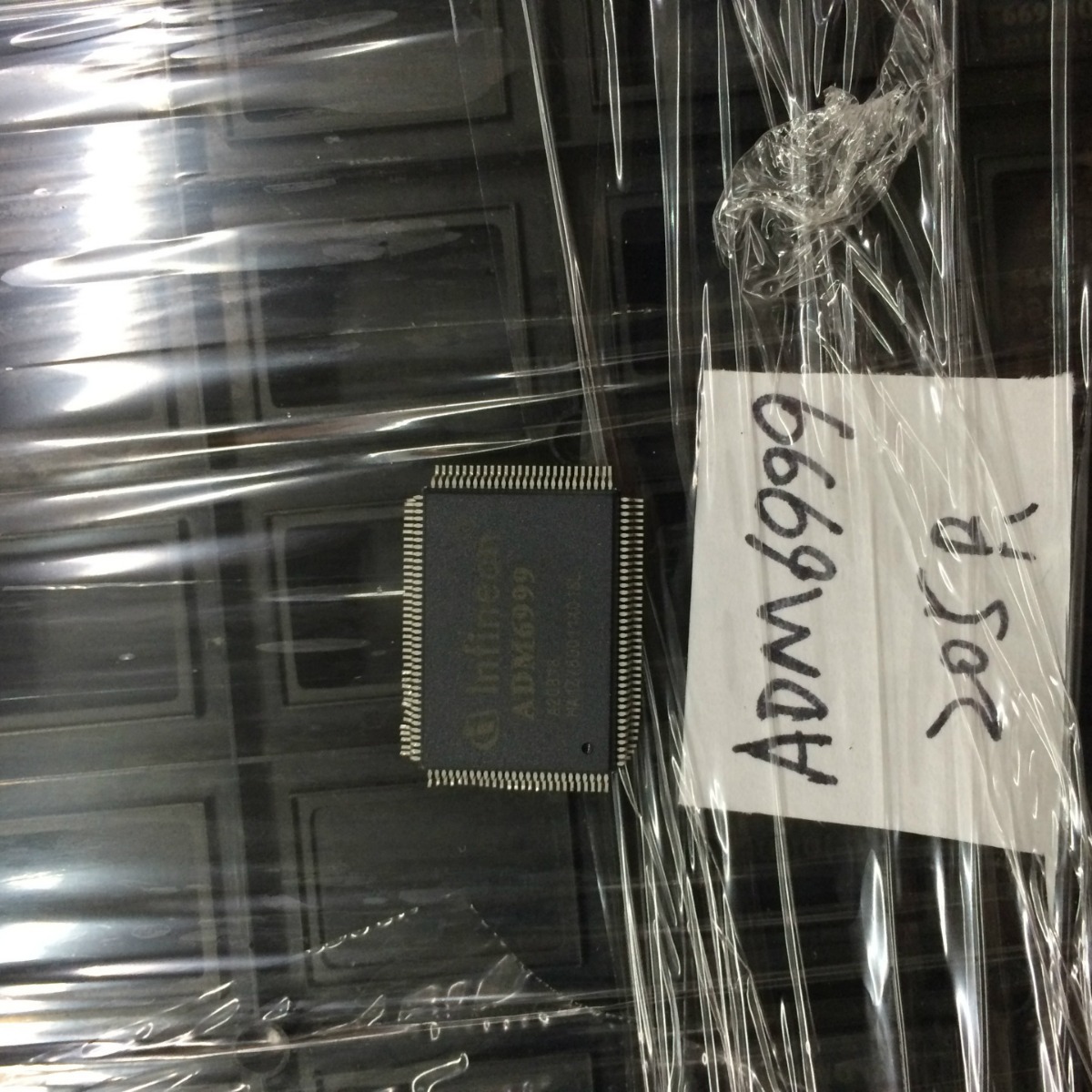现货供应原装4面贴片SOP脚ADM6999优惠 欢迎洽谈