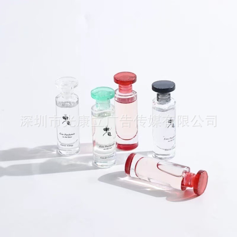 Cross-Border Q-Version Perfume Sample 5ml White Tea, Black Tea, Green Tea, Black Tea, Blue Tea, Black Tea Perfume Four-Piece Gift Box Set Cross-Border Q-Version Perfume Sample 5ml White Tea, Black Tea, Green Tea, Black Tea, Blue Tea, Black Tea Perfume Four-Piece Gift Box Set