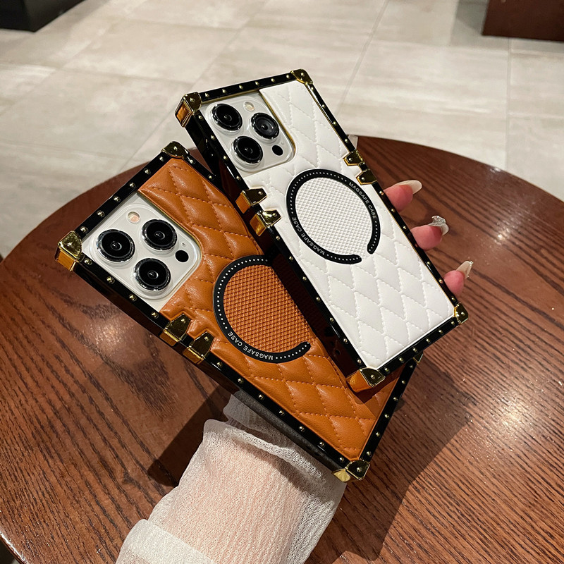 Square Magnetic Phone Case For Iphone 15 And Samsung S24 Ultra_voghion.com