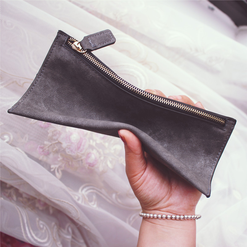 Wallet in various colors