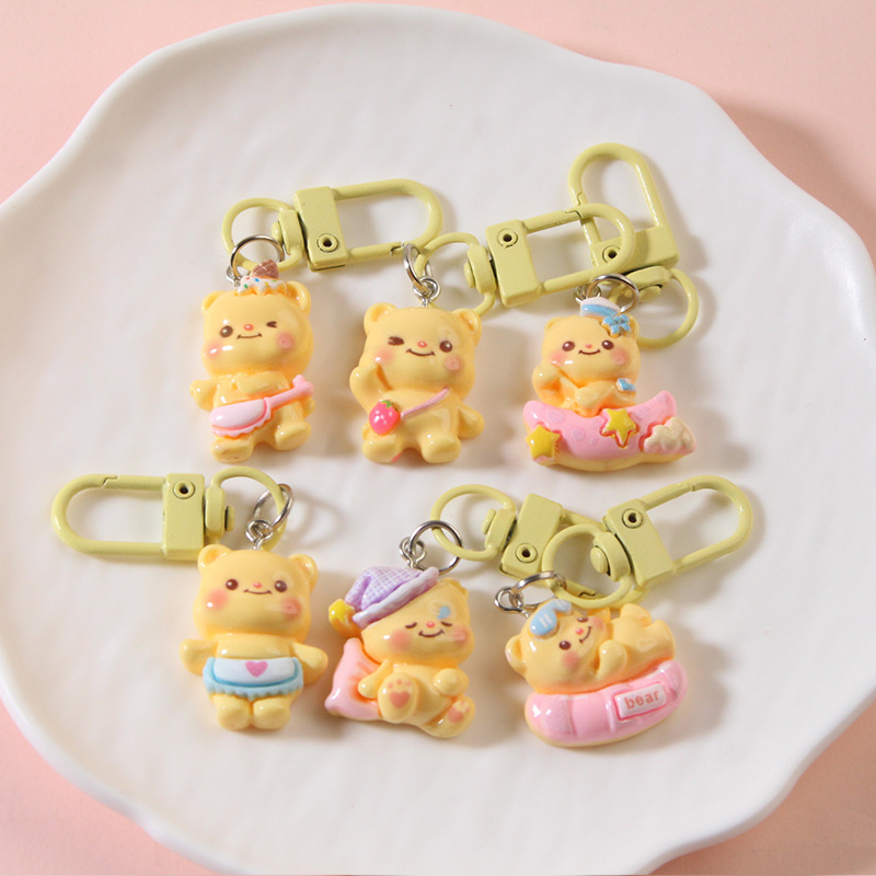 Cute Cartoon Cream Bear Keychain Pendant, Girly Fashion Versatile Charm, Student Backpack Gift Accessory